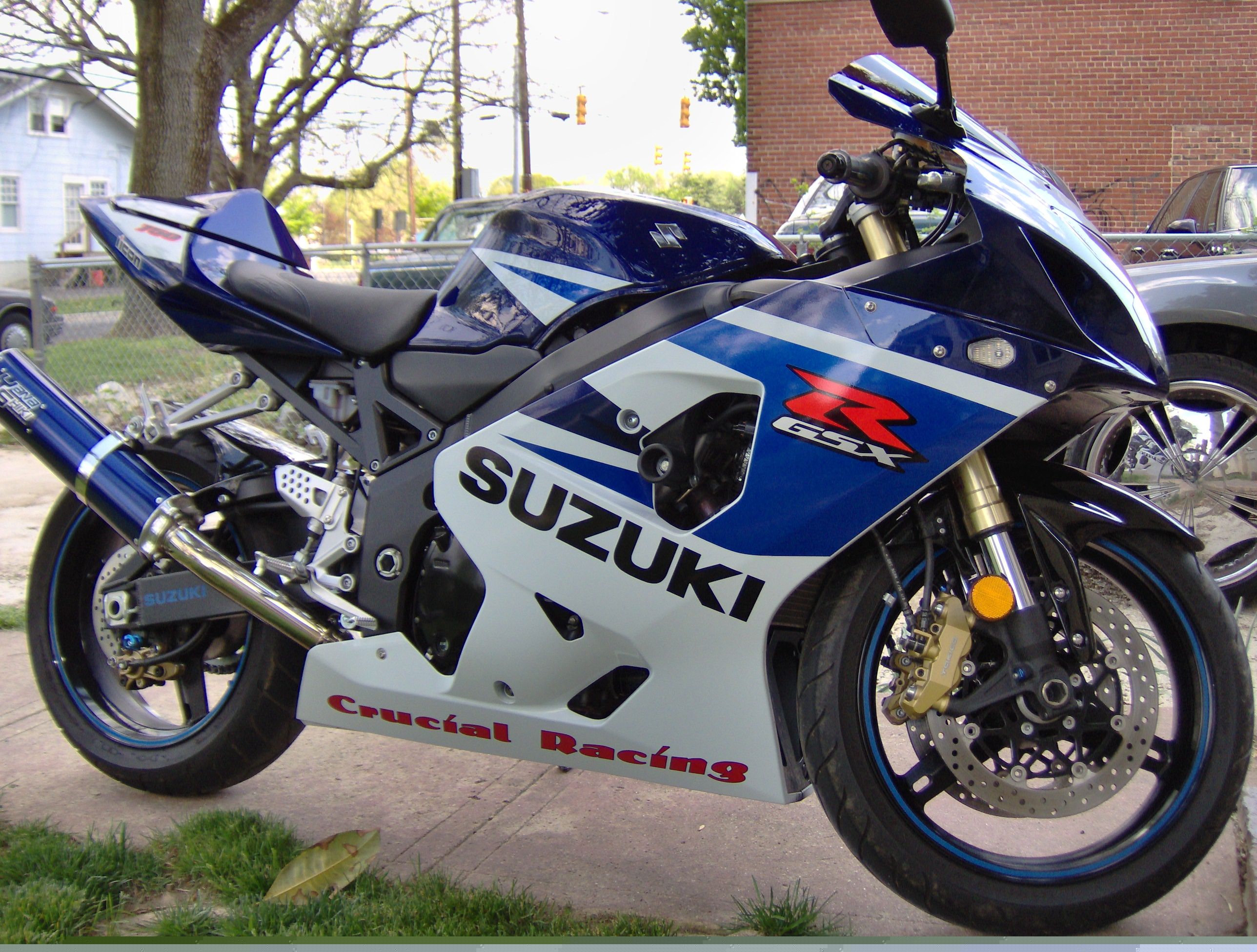 CRUCIAL RACING