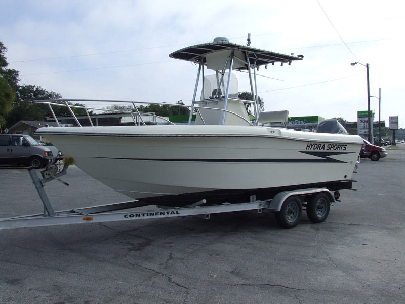 1991 Hydra-Sports Boat