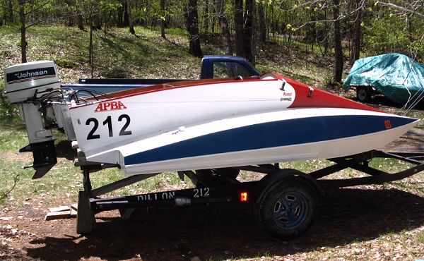 GT Pro class raceboat