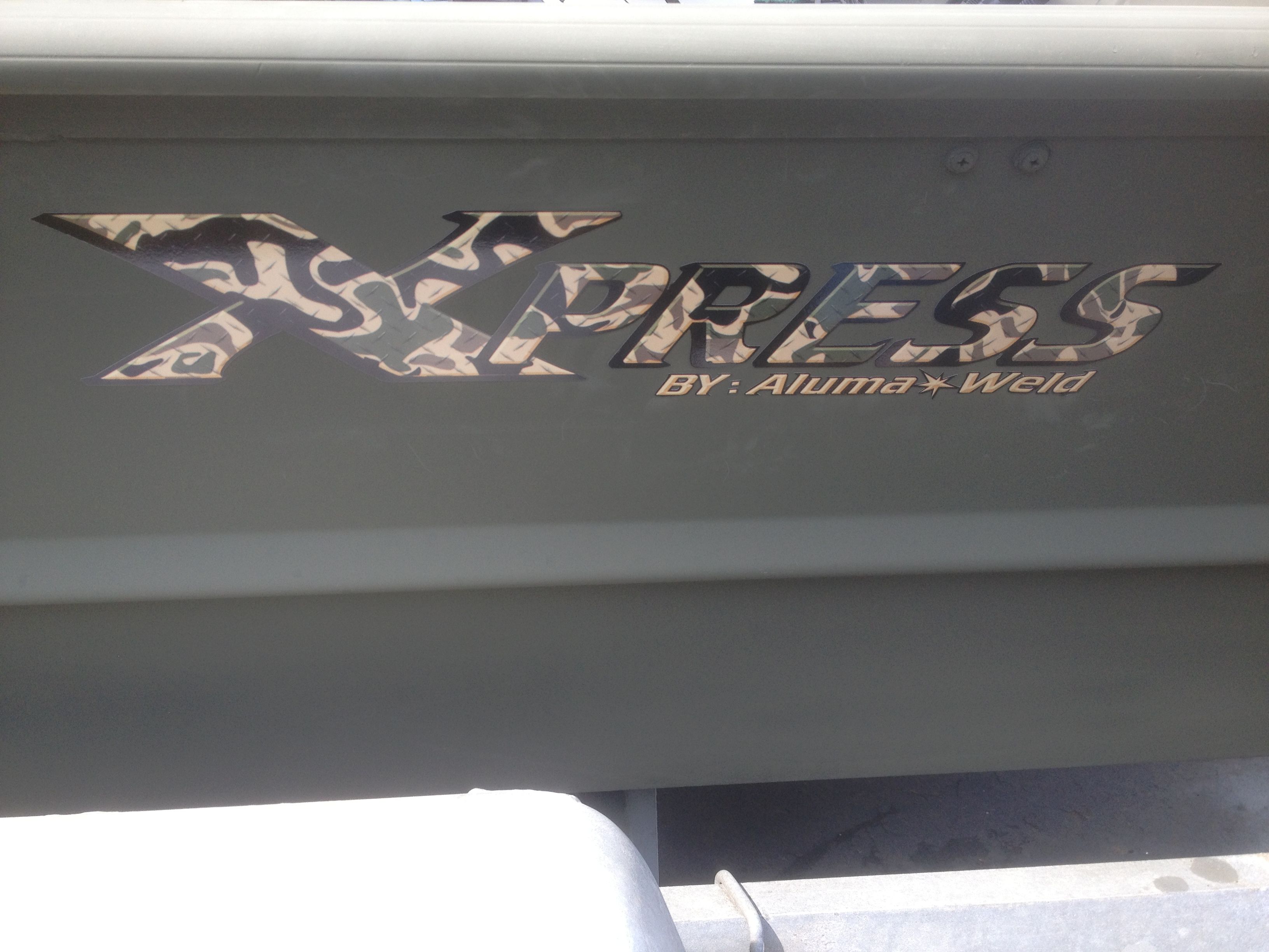 XPRESS BOAT LOGO