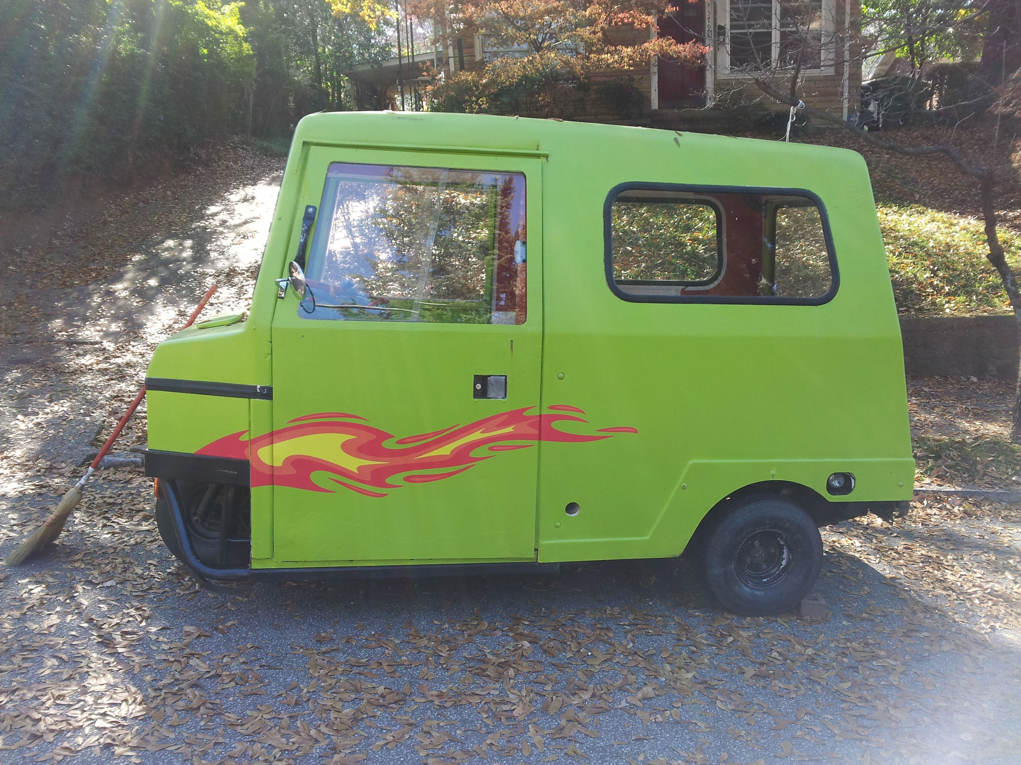 1984Cushman Vanster