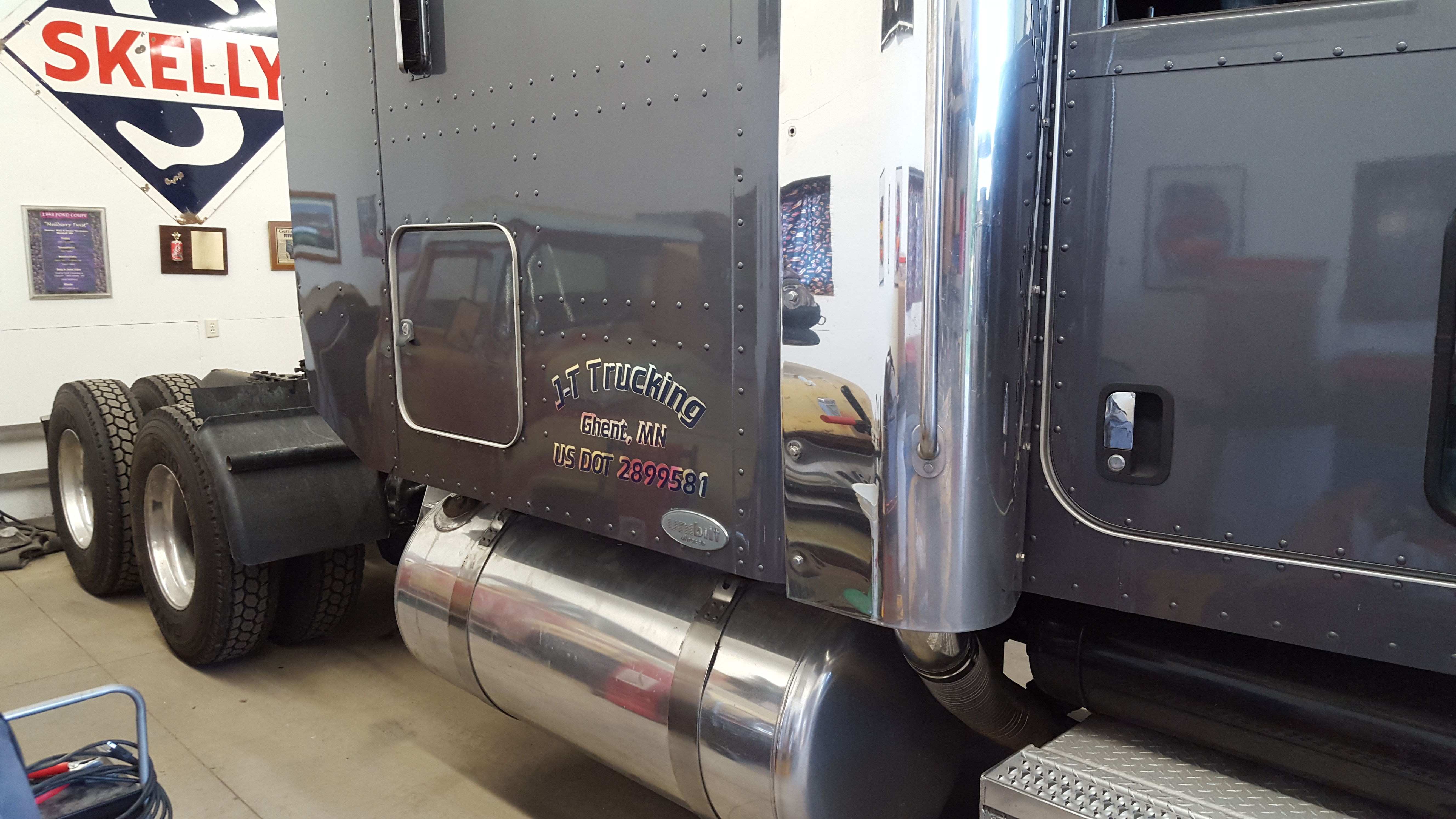 J-T TRUCKING 