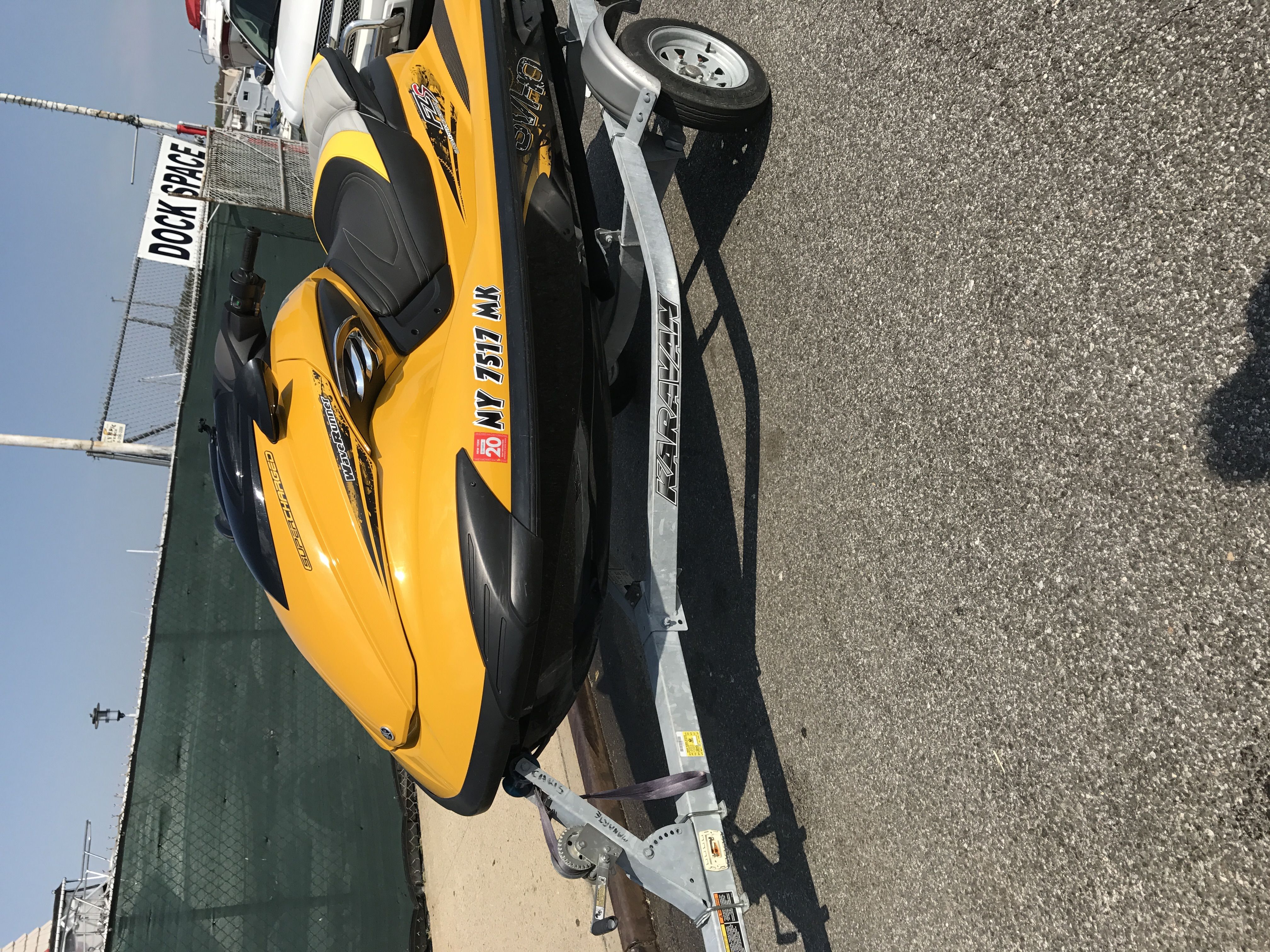 2014 yamaha fzs
